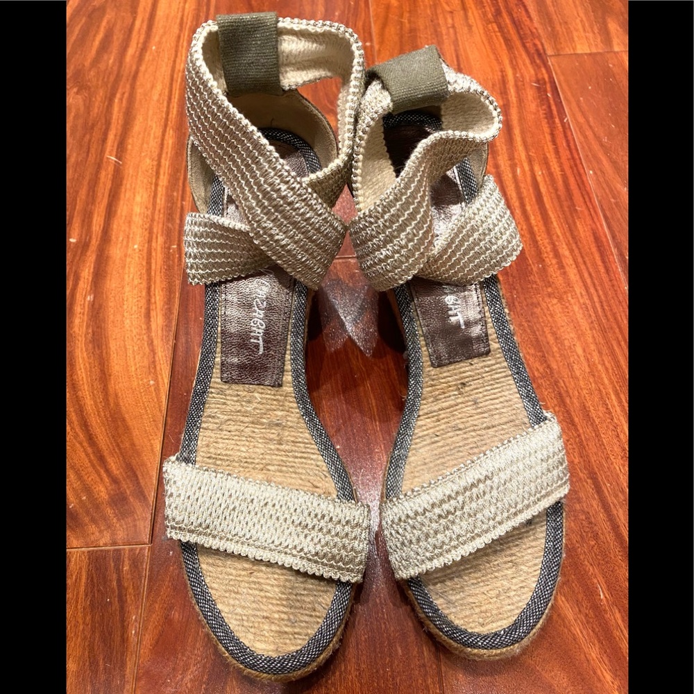 SIZE 8 Cazabat Wedge